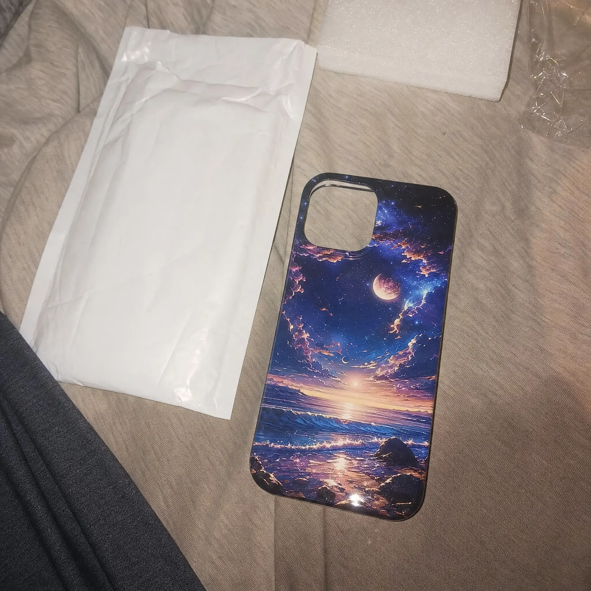 Handyhülle mit Galaxie- und Sonnenuntergang-Design